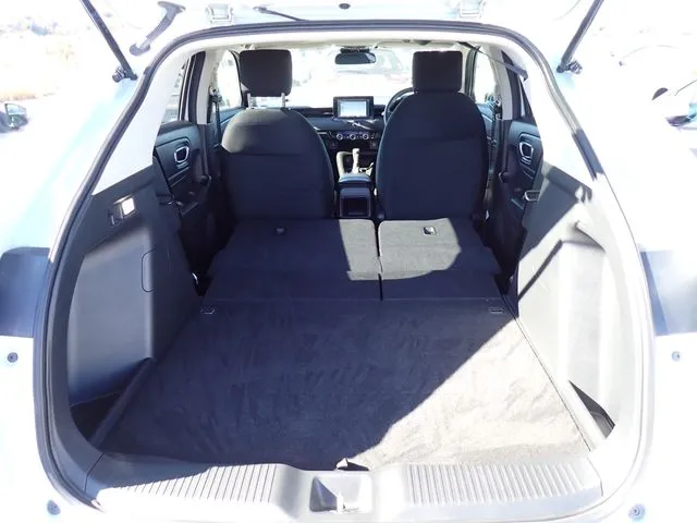 ヴェゼル　ｅ：ＨＥＶ（ホンダ）の車両写真