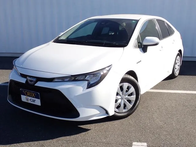 カローラ　セダン　ハイブリッド（トヨタ）｜オリックスU-carの中古車