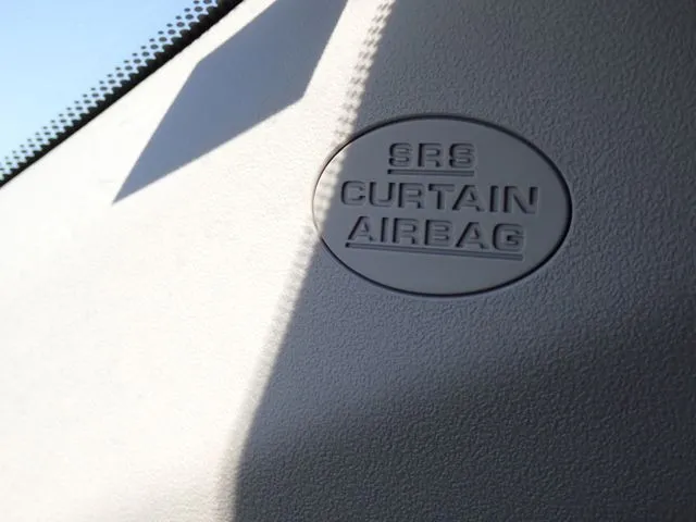 カローラアクシオ（トヨタ）の車両写真