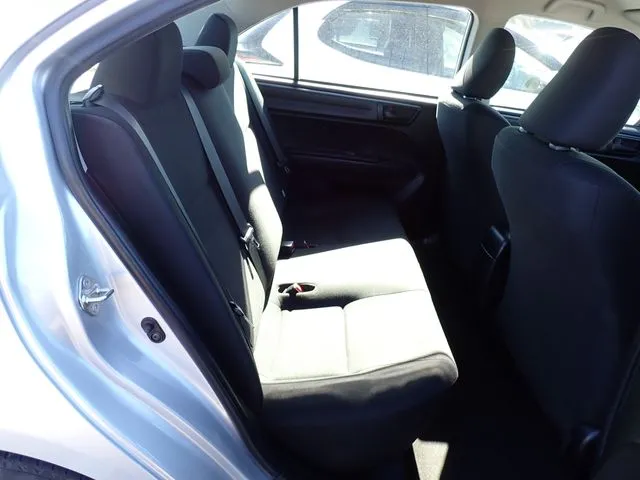 カローラアクシオ（トヨタ）の車両写真