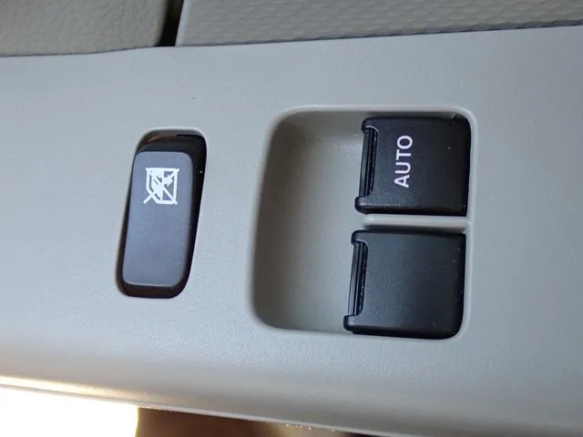 エブリイバン（スズキ）の車両写真