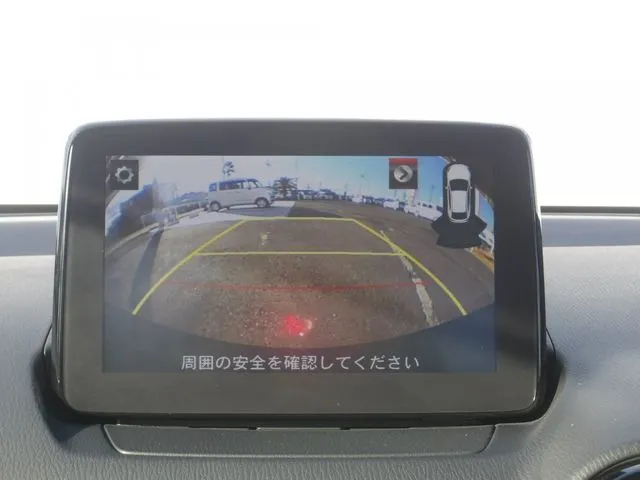 ＭＡＺＤＡ２（マツダ）の車両写真