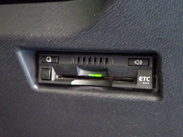 トヨタ　アクア