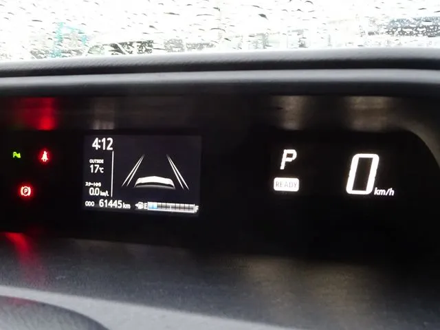 トヨタ　アクア