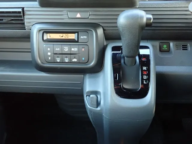 Ｎ－ＶＡＮ（ホンダ）の車両写真