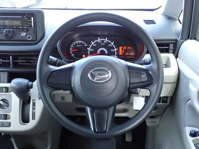 ダイハツ ムーヴ