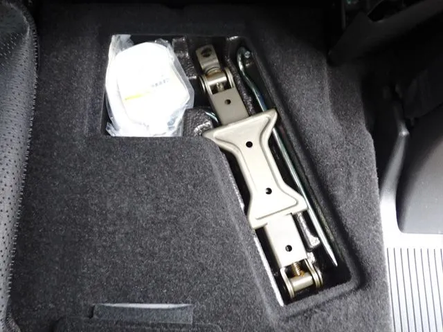 スペーシア（スズキ）の車両写真