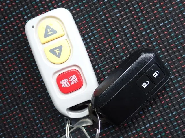 スペーシア（スズキ）の車両写真