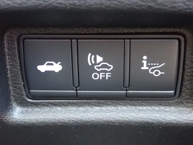 スカイライン　ハイブリッド（ニッサン）の車両写真