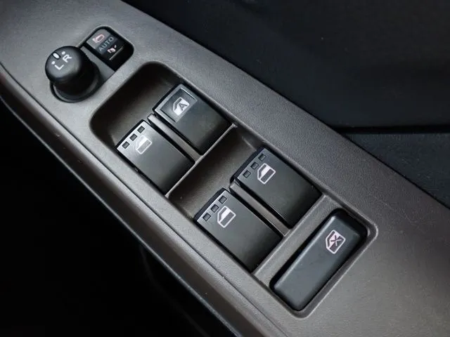 ルーミー（トヨタ）の車両写真