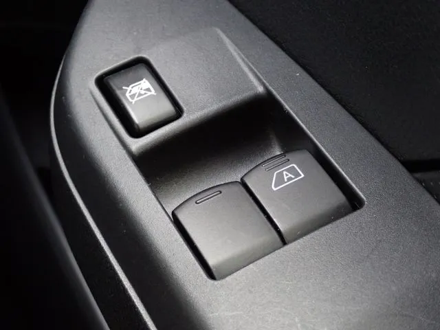 キャラバンＶ　１．２５ｔ　２ＷＤ（ニッサン）の車両写真