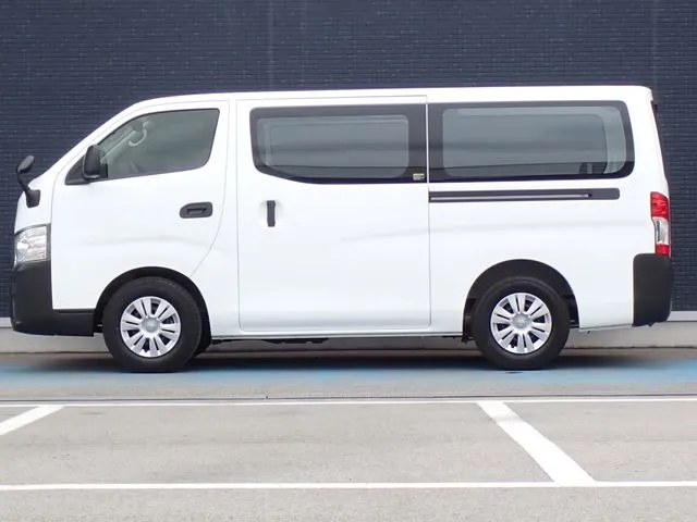 キャラバンＶ　１．２５ｔ　２ＷＤ（ニッサン）の車両写真