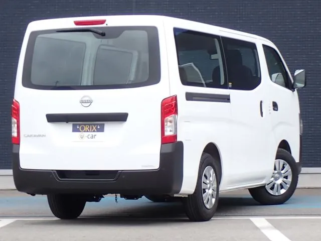 キャラバンＶ　１．２５ｔ　２ＷＤ（ニッサン）の車両写真