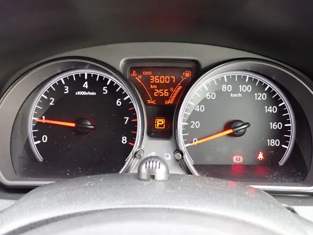 ノート（ニッサン）の車両写真