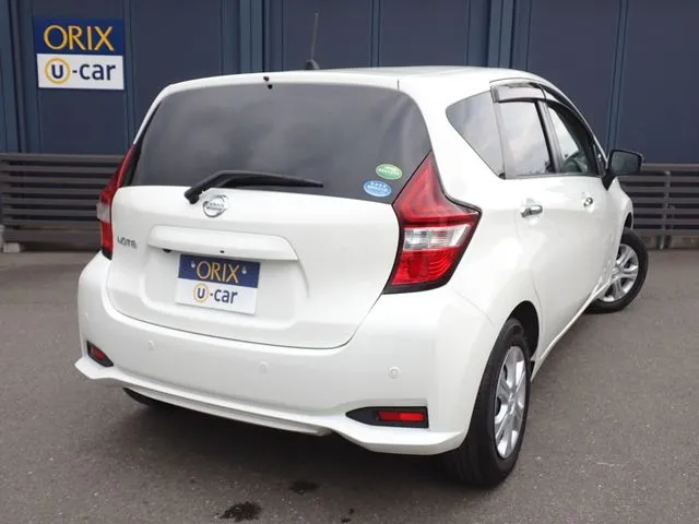 ノート（ニッサン）の車両写真