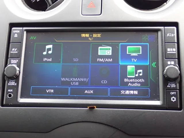 ノート（ニッサン）の車両写真