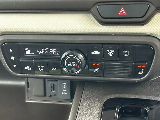 Ｎ　ＢＯＸ（ホンダ）の車両写真