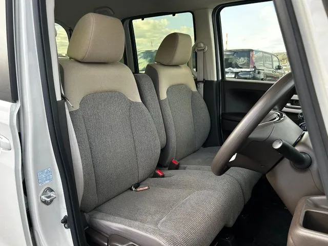 Ｎ　ＢＯＸ（ホンダ）の車両写真