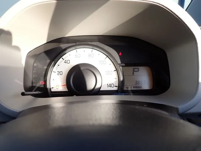 アルト　４ＷＤ（スズキ）の車両写真