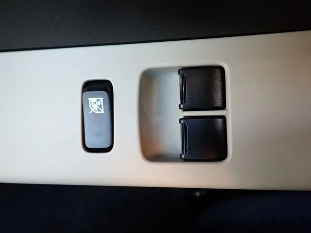 アルト　４ＷＤ（スズキ）の車両写真