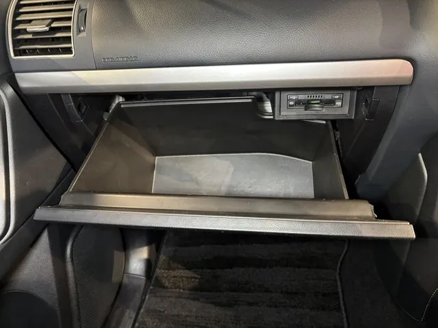 ランドクルーザープラド（トヨタ）の車両写真