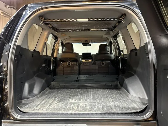 ランドクルーザープラド（トヨタ）の車両写真