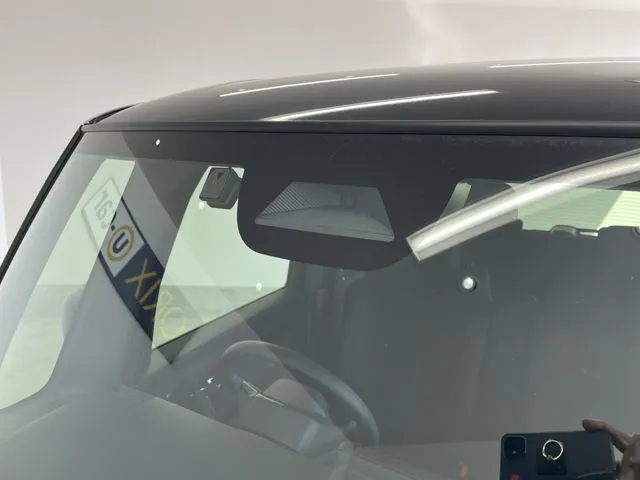 N BOX カスタム(ホンダ)の車両写真