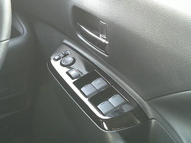 ニッサン　ルークス