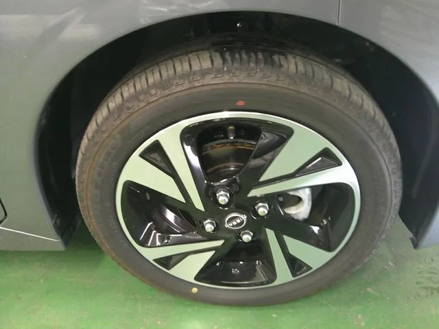 ニッサン　ルークス