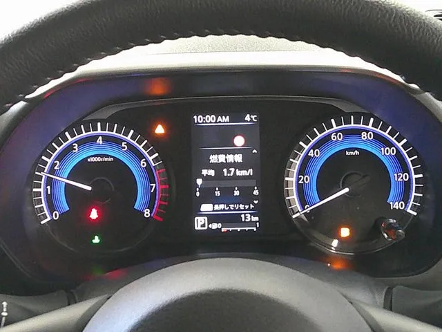 ニッサン　ルークス