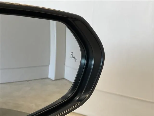 トヨタ　シエンタ　ハイブリッド