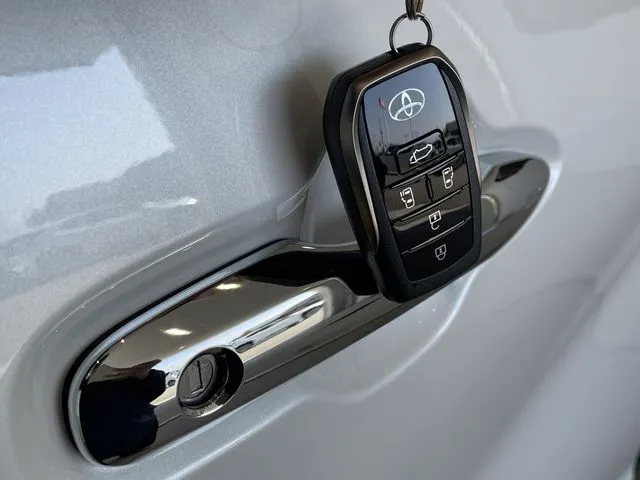 トヨタ　アルファード