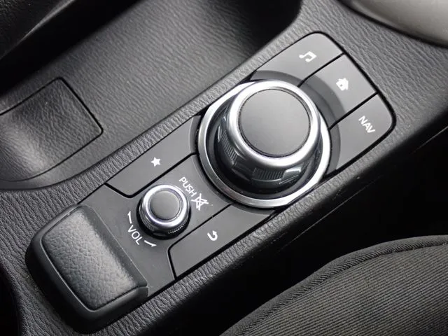 マツダ　ＭＡＺＤＡ２