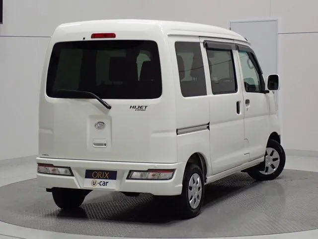 ダイハツ　ハイゼットカーゴ