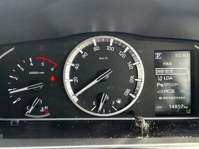 トヨタ ハイエースバン 2WD