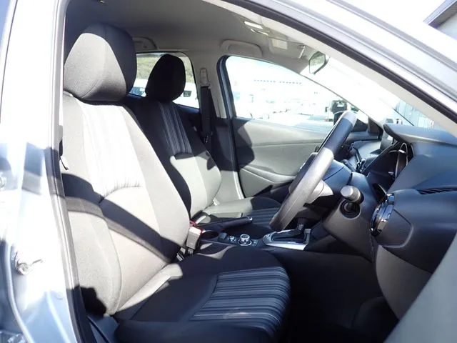 マツダ　ＭＡＺＤＡ２