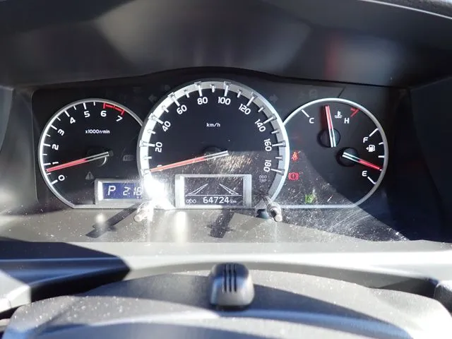 ハイエースバン 2WD(トヨタ)の車両写真