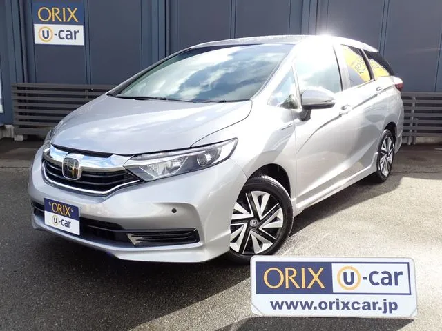 ホンダ　シャトル　ハイブリッド