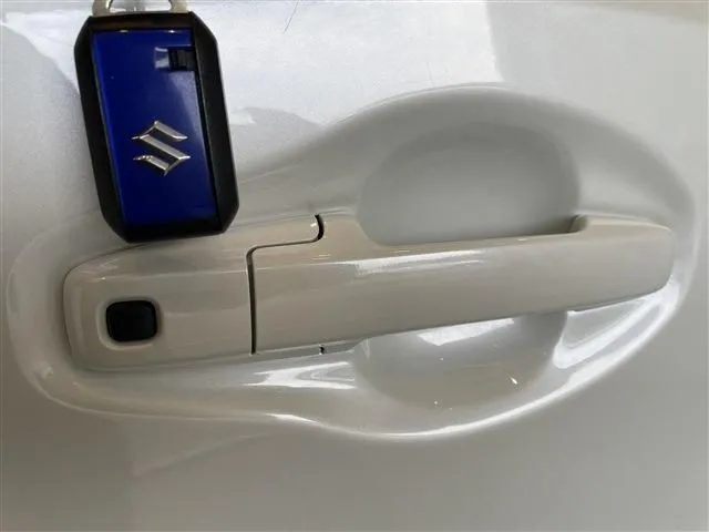 ワゴンＲ（スズキ）の車両写真