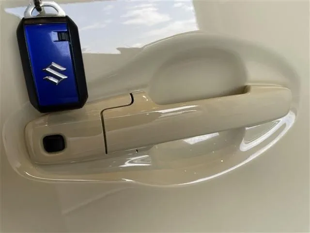 ワゴンＲ（スズキ）の車両写真