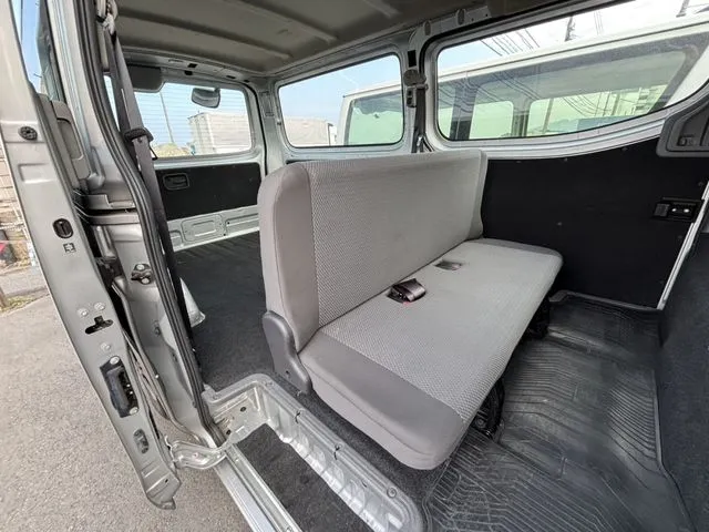 ＮＶ３５０キャラバン　１．２ｔ（ニッサン）の車両写真