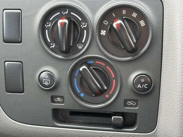 ＮＶ３５０キャラバン　１．２ｔ（ニッサン）の車両写真