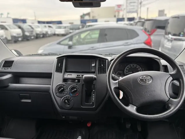 タウンエースバン　２ＷＤ（トヨタ）の車両写真