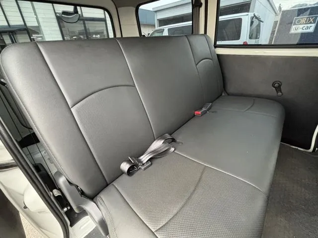 タウンエースバン　２ＷＤ（トヨタ）の車両写真