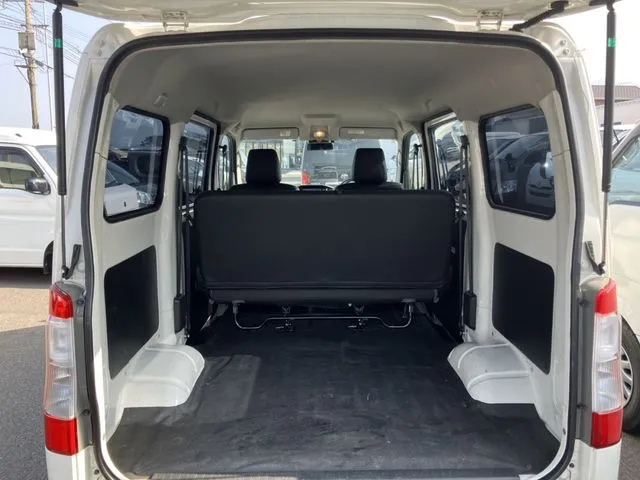 タウンエースバン　２ＷＤ（トヨタ）の車両写真