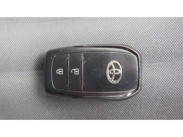 アクア（トヨタ）の車両写真