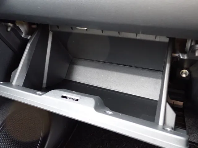 ミラ　イース（ダイハツ）の車両写真