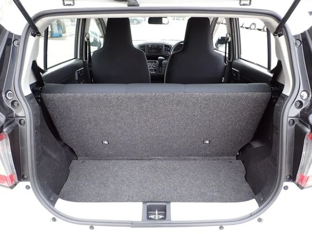 ミラ　イース（ダイハツ）の車両写真