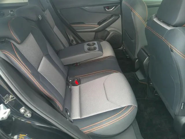 ＳＵＢＡＲＵ　ＸＶ（スバル）の車両写真