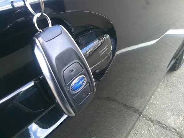 ＳＵＢＡＲＵ　ＸＶ（スバル）の車両写真